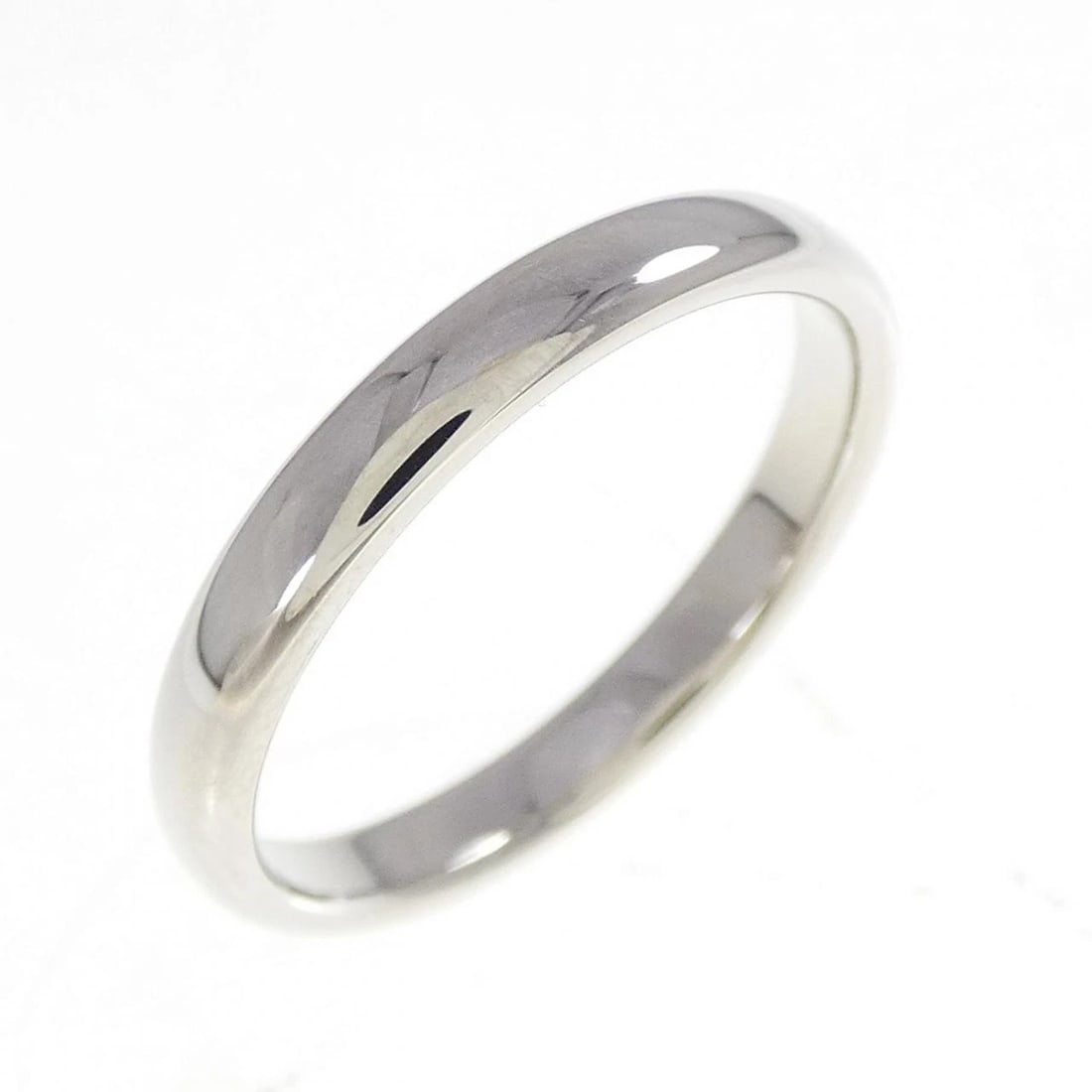 TIFFANY FOREVER WEDDING BAND RING: Tiffany Forever Wedding Band Ring Brand: Tiffany Type: Ring Material: Platinum 950, Color: White Size: 7.5-8 (US size) Accessories: None Accessories Notice: When purchasing pre-owned goods,