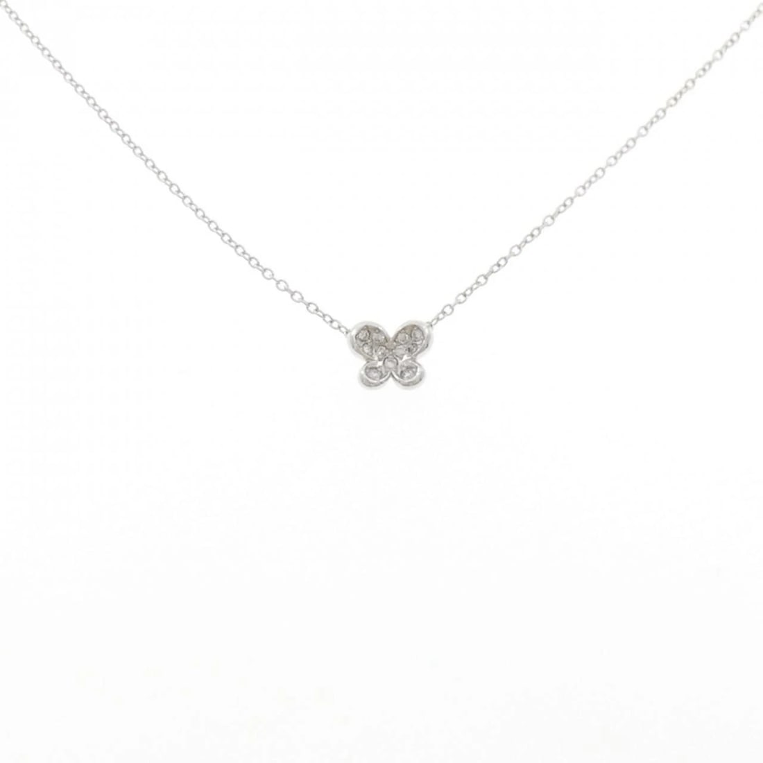 VENDOME DIAMOND NECKLACE: VENDOME Diamond Necklace Brand: VENDOME Type: Necklace Material: Platinum 950 K18 White Gold, Main Stone/Creation Natural Color: Platinum Size: 40cm, ActualSize Pendant top H x W: 6.7mmx8.1mm