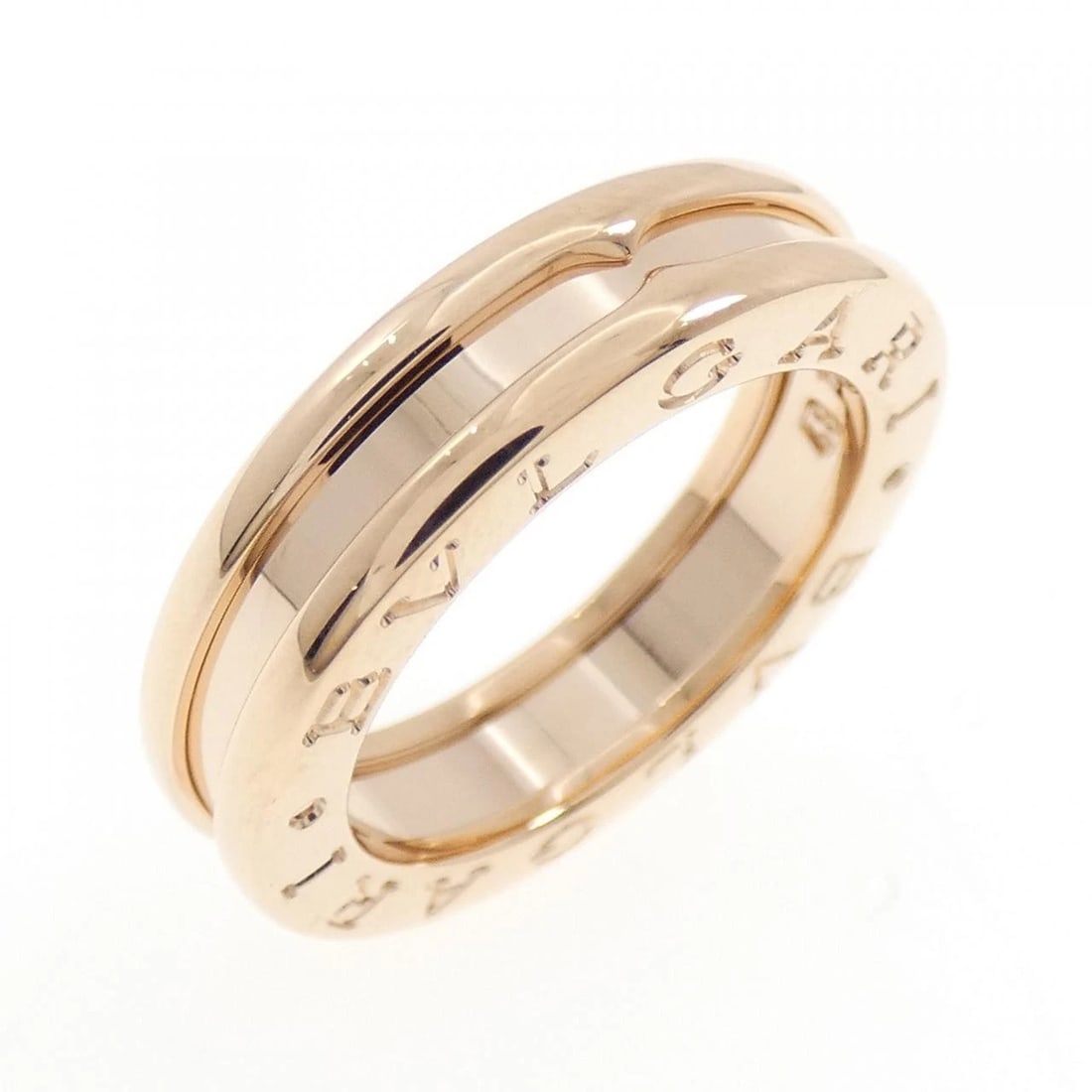 BVLGARI B.ZERO1 1 BAND RING: BVLGARI B.zero1 1 Band Ring Brand: BVLGARI Type: Ring Material: 750 Pink Gold, Color: Pink Gold Size: 4.5-5 US Accessories: None Accessories Notice: When purchasing pre-owned goods, please