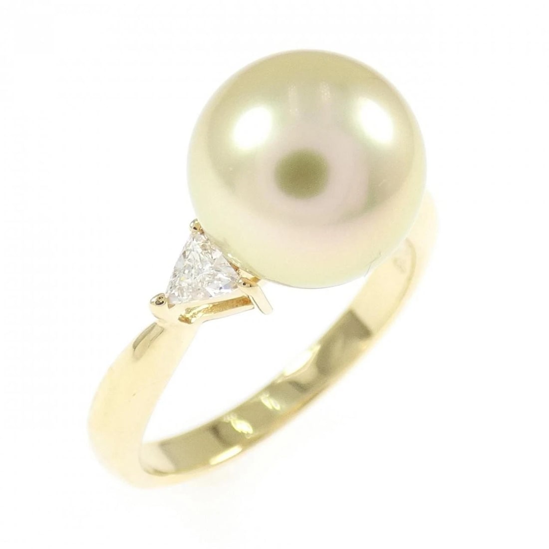 K18YG SOUTH SEA PEARL RING: K18YG South Sea Pearl Ring Brand: Unbranded Type: Ring Material: K18 Yellow Gold, Main Stone/Creation South Sea Pearl Color: Yellow Gold Size: 6 US Accessories: None Accessories Notice: When
