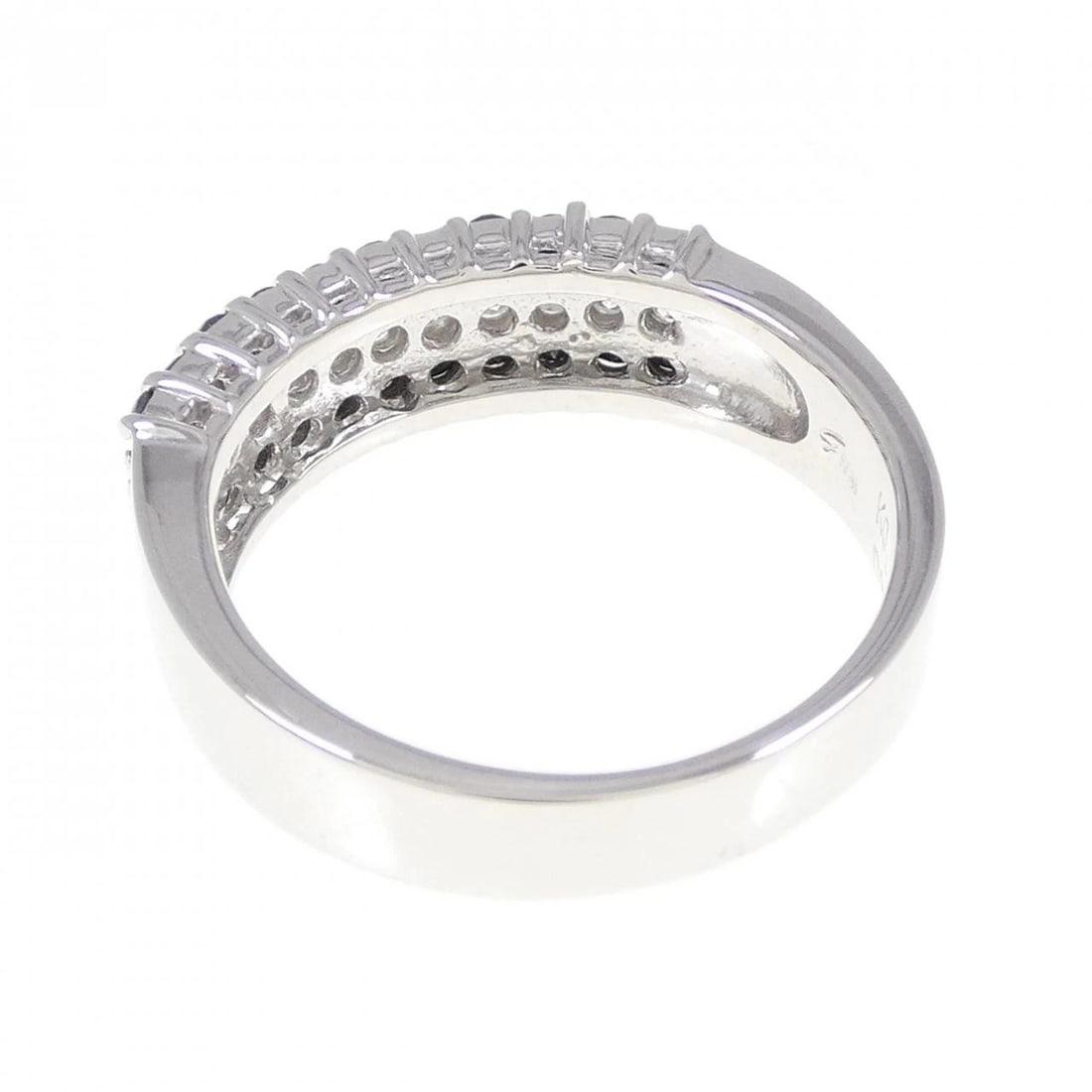 K18WG DIAMOND RING - 3