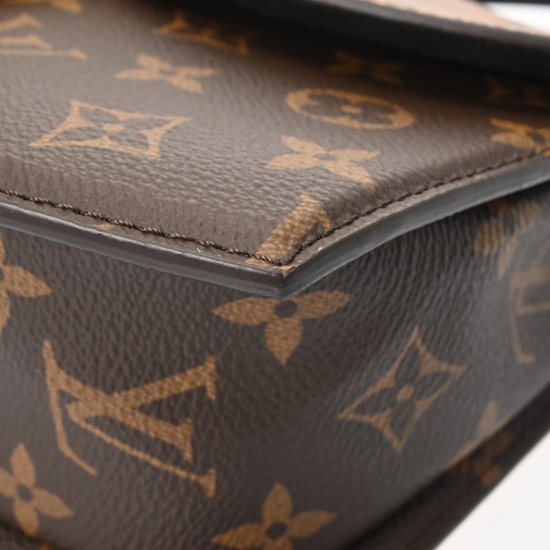 LOUIS VUITTON TILSITT MONOGRAM REVERSE MONOGRAM HANDBAG - 8