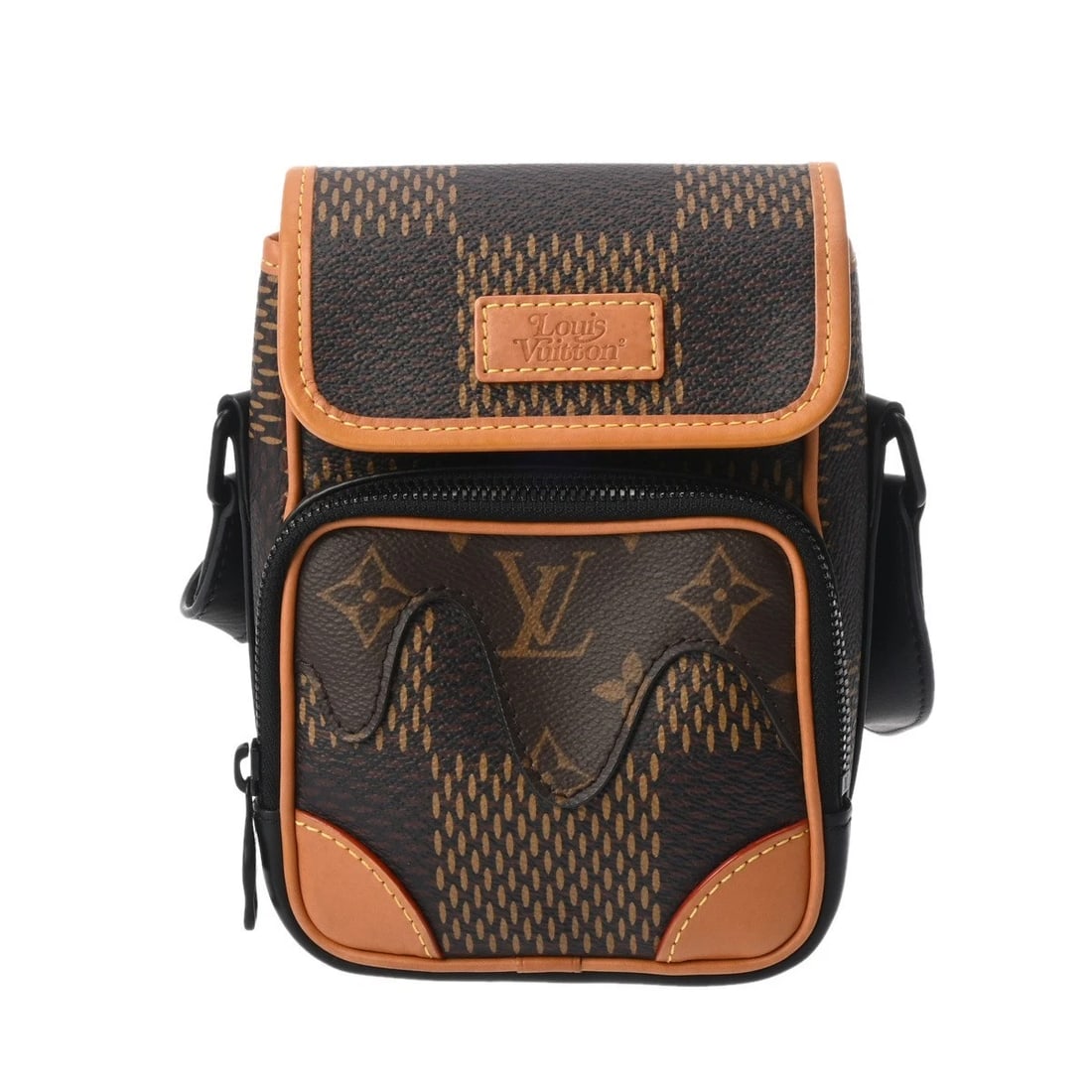 LOUIS VUITTON AMAZON SLING BAG LV SQUARED BROWN MENS SHOULDER BAG SHOULDER BAG: LOUIS VUITTON Amazon Sling Bag LV Squared Brown mens Shoulder Bag Shoulder Bag Brand: LOUIS VUITTON Type: Shoulder Bag Material: Monogram/Damier Giant Color: Brown × Black Metal Size: H:about 7.3
