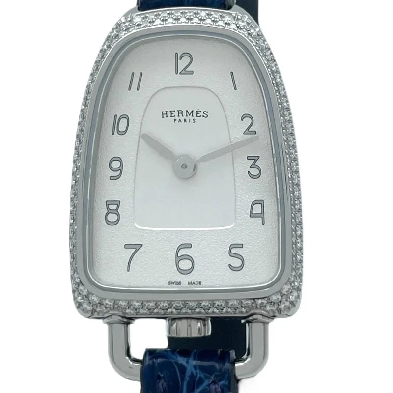 HERMÈS GALOP WHITE QUARTZ WATCH: Hermès Galop White Quartz Watch Brand: HERMÈS Type: Wrist watch Material: SS Color: Dial Color White Size: [ Case size ] / Case width: 20mm / Case height: 25.8mm / Case thickness: 7mm [ Arm circ