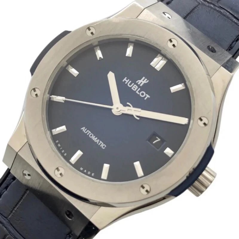 HUBLOT CLASSIC FUSION DEEP BLUE TITANIUM WATCH: Hublot Classic Fusion Deep Blue Titanium Watch Brand: HUBLOT Type: Wrist watch Material: titanium Color: Dial Color Blue Size: [ Case size ] 42mm [ Arm circumference size ] 15cm Accessories: None