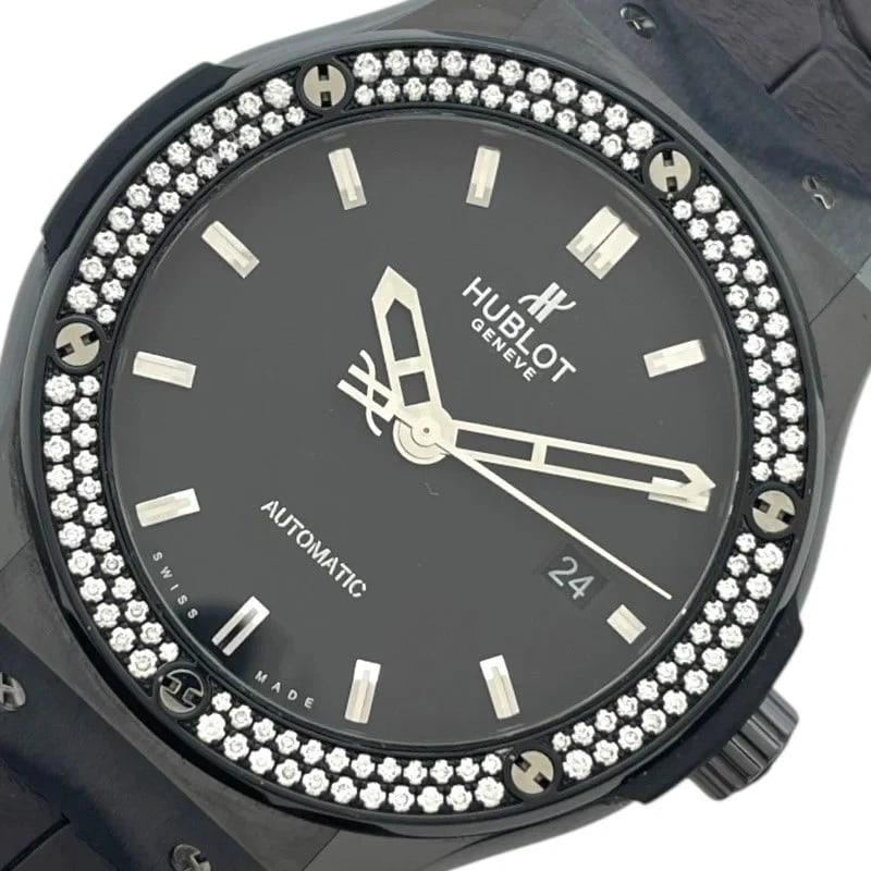 HUBLOT CLASSIC FUSION BLACK MAGIC CERAMIC WATCH: Hublot Classic Fusion Black Magic Ceramic Watch Brand: HUBLOT Type: Wrist watch Material: ceramic Color: Dial Color Black Size: [ Case size ] 42mm / Case shape: Round face / Case width: 42mm /