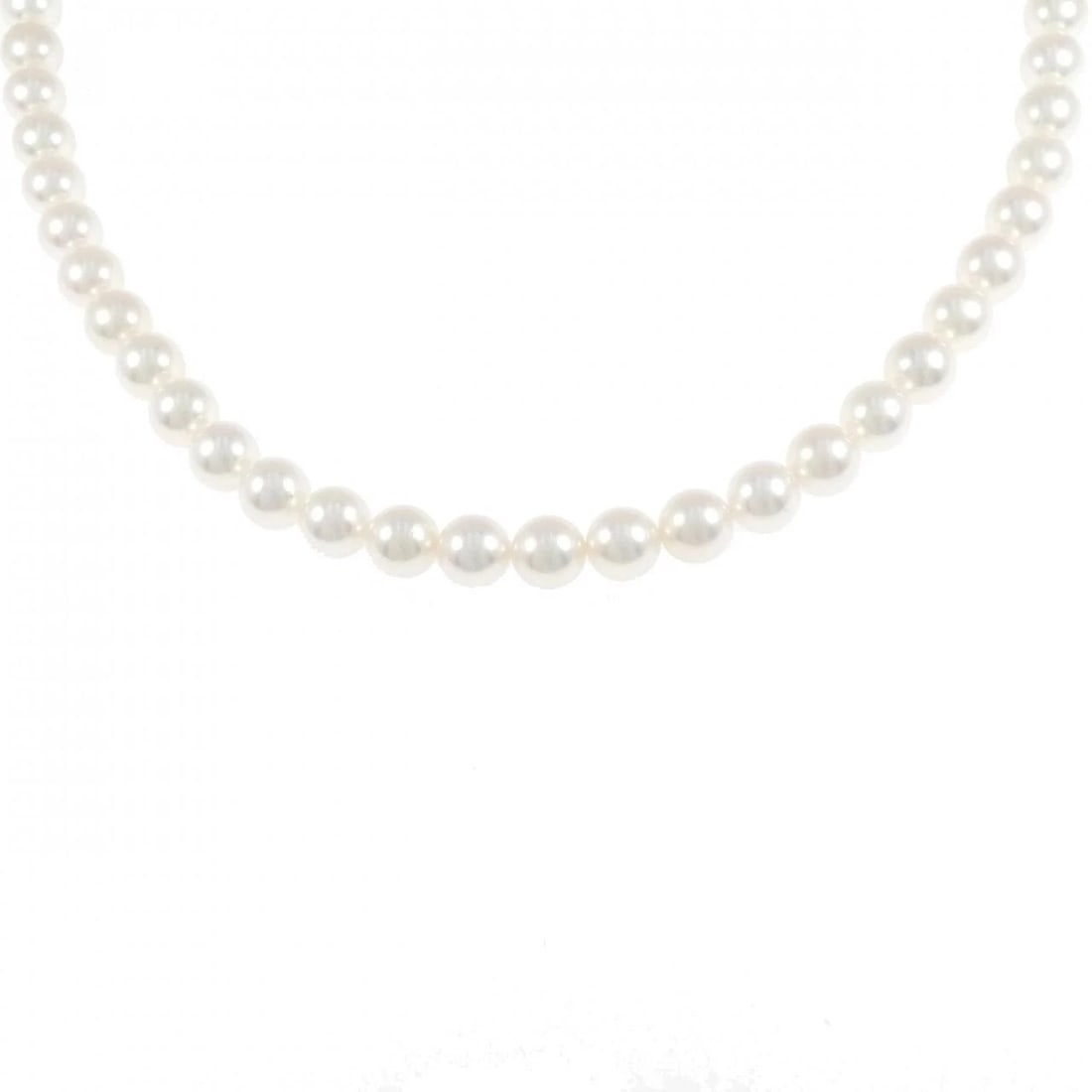 MIKIMOTO AKOYA PEARL NECKLACE: MIKIMOTO Akoya Pearl Necklace Brand: MIKIMOTO Type: Necklace Material: K18 White Gold, Main Stone/Creation Akoya Pearl Color: White Gold Size: ActualSize Chain Max. W: 6.5mm Size43cm 