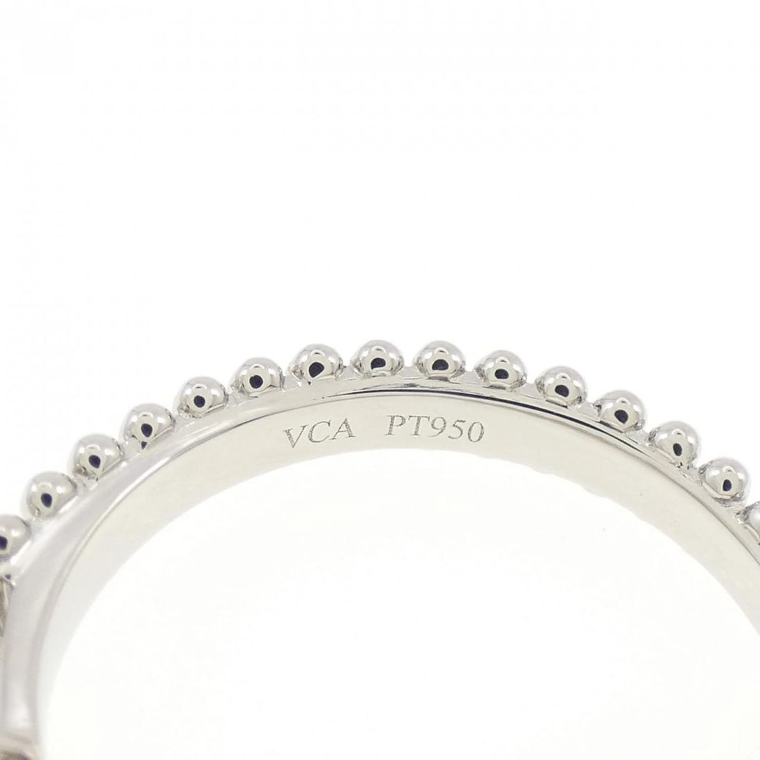 VAN CLEEF & ARPELS ESTELLE SOLITAIRE RING - 3