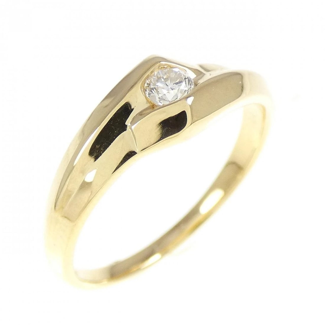 K18YG DIAMOND RING: K18YG Diamond Ring Brand: Unbranded Type: Ring Material: K18 Yellow Gold, Main Stone/Creation Natural Color: Yellow Gold Size: 6-6.5 US Accessories: None Accessories Notice: When purchasin