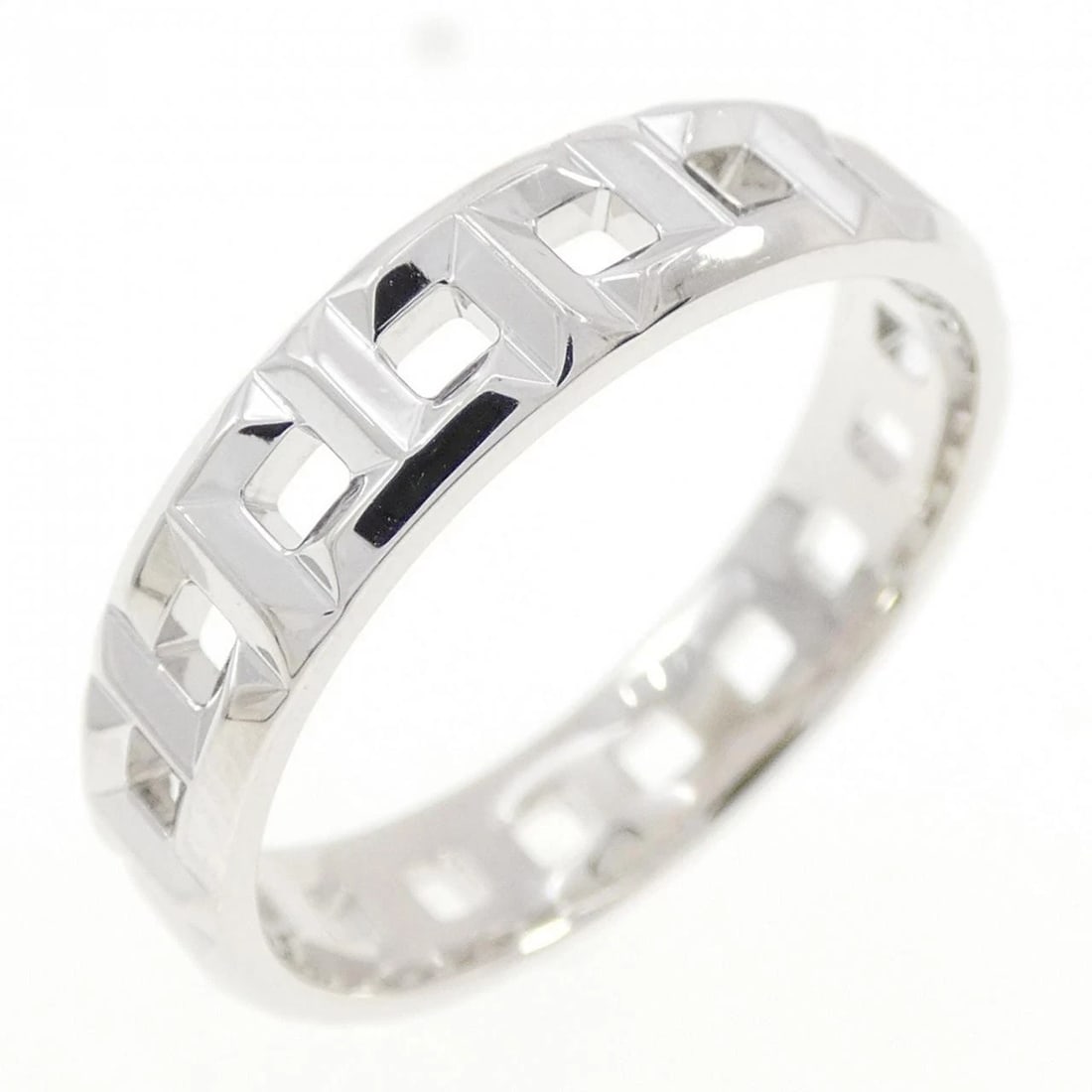 TIFFANY T TRUE WIDE RING: Tiffany T True Wide Ring Brand: Tiffany Type: Ring Material: 750 White Gold, Color: White Size: 10-10.5 (US size) Accessories: None Accessories Notice: When purchasing pre-owned goods, please