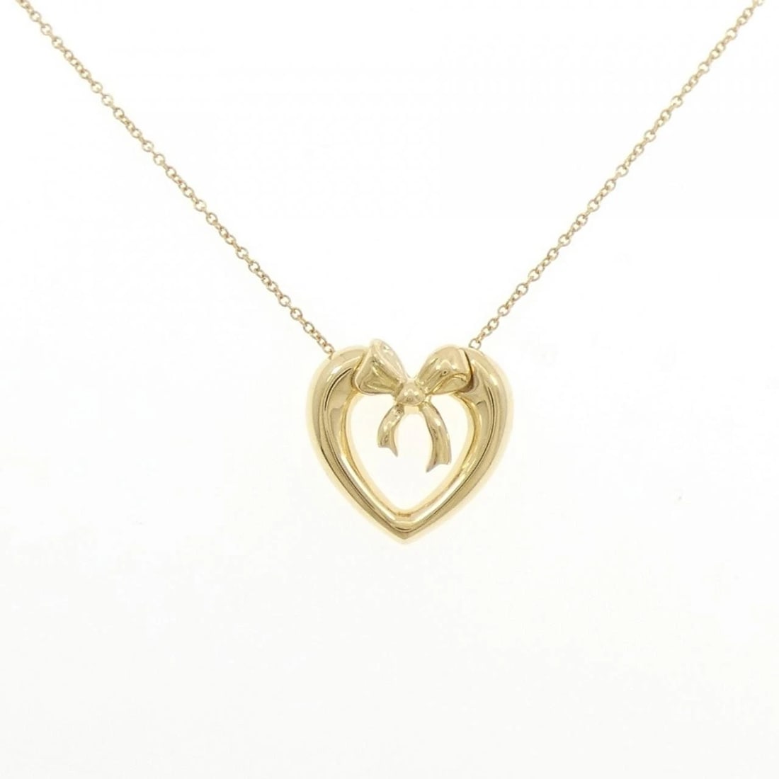 TIFFANY & CO. 750YG NECKLACE: Tiffany & Co. 750YG Necklace Brand: Tiffany Type: Necklace Material: 750 Yellow Gold, Color: Yellow Gold Size: ActualSize Pendant top H x W: 17.4mmx17.8mm Chain Max. W: 1.2mm Accessories: