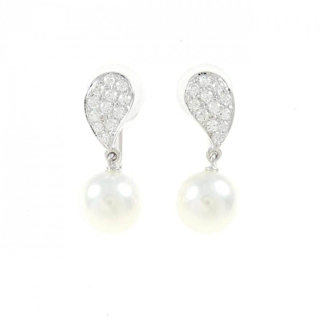 MIKIMOTO AKOYA PEARL EARRINGS: MIKIMOTO Akoya Pearl Earrings Brand: MIKIMOTO Type: Earrings Material: K18 White Gold, Main Stone/Creation Akoya Pearl Color: White Gold Size: ActualSize HxW: 19.8mmx7.8mm Accessories: None