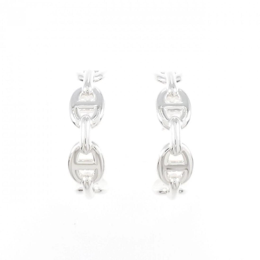 HERMES 925 EARRINGS: HERMES 925 Earrings Brand: HERMES Type: Earrings Material: 925 Silver, Color: Silver Size: ActualSize HxW: 26.4mmx7.1mm Accessories: None Accessories Notice: When purchasing pre-owned goods,