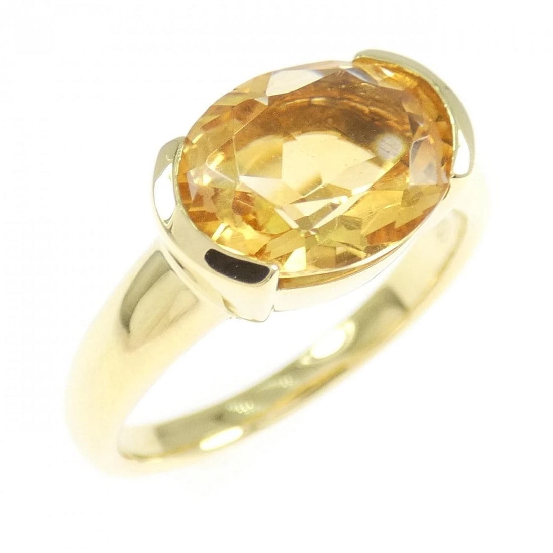 K18YG CITRINE RING: K18YG Citrine Ring Brand: Unbranded Type: Ring Material: K18 Yellow Gold, Main Stone/Creation Natural Color: YG Size: 6.5-7 US Accessories: None Accessories Notice: When purchasing pre-own
