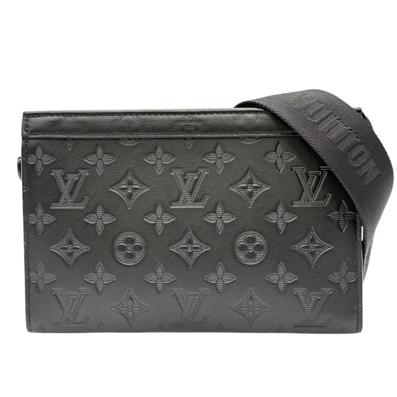 LOUIS VUITTON GASTON WEARABLE WALLET BLACK MONOGRAM SHADOW HANDBAG: LOUIS VUITTON Gaston Wearable Wallet Black Monogram Shadow Handbag Brand: LOUIS VUITTON Type: Handbag Material: Monogram Shadow Color: black Size: W: 22cm / H: 15cm / D: 5cm / Shoulder: