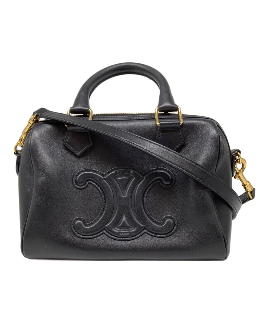 CELINE SMALL BOSTON SMOOTH CALFSKIN CUIR TRIOMPHE HANDBAG: CELINE Small Boston Smooth Calfskin Cuir Triomphe Handbag Brand: CELINE Type: Handbag Material: Calf Color: Black Size: H:15.0cm / W:20.5cm / D:9.5cm [ Handle size ] 10.0cm Accessories: None