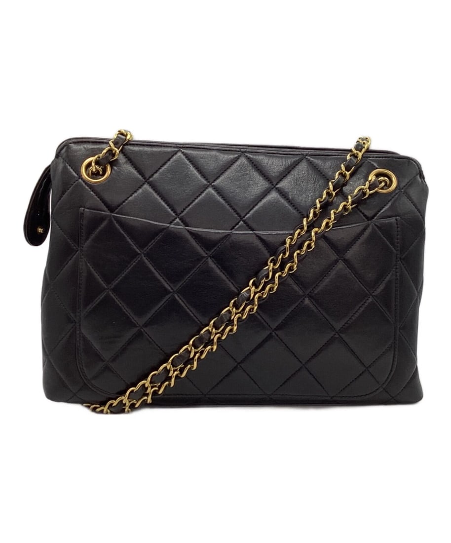 CHANEL CHAIN SHOULDER BAG HANDBAG: CHANEL Chain Shoulder Bag Handbag Brand: CHANEL Type: Handbag Material: none Color: Black Size: H:17.0cm / W:28.0cm / D:11.0cm Accessories: None Accessories Notice: When purchasing pre-own