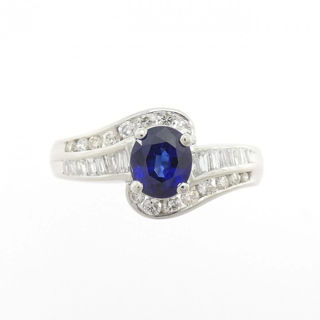 PT900 SAPPHIRE RING - 2