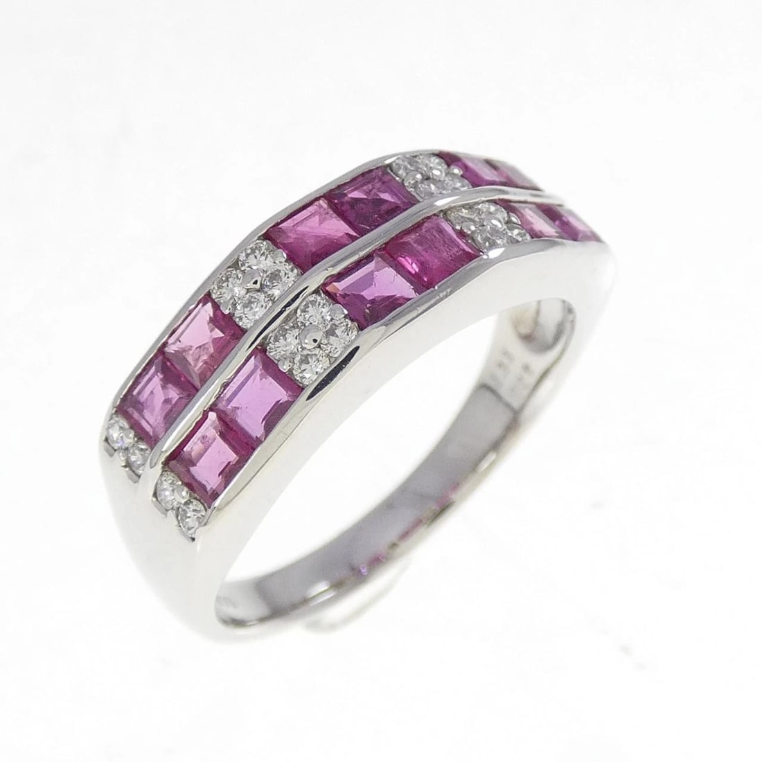 PT900 RUBY RING: PT900 Ruby Ring Brand: Unbranded Type: Ring Material: Platinum 900 Platinum, Color: None Size: 8 US Accessories: None Accessories Notice: When purchasing pre-owned goods, please refer to the
