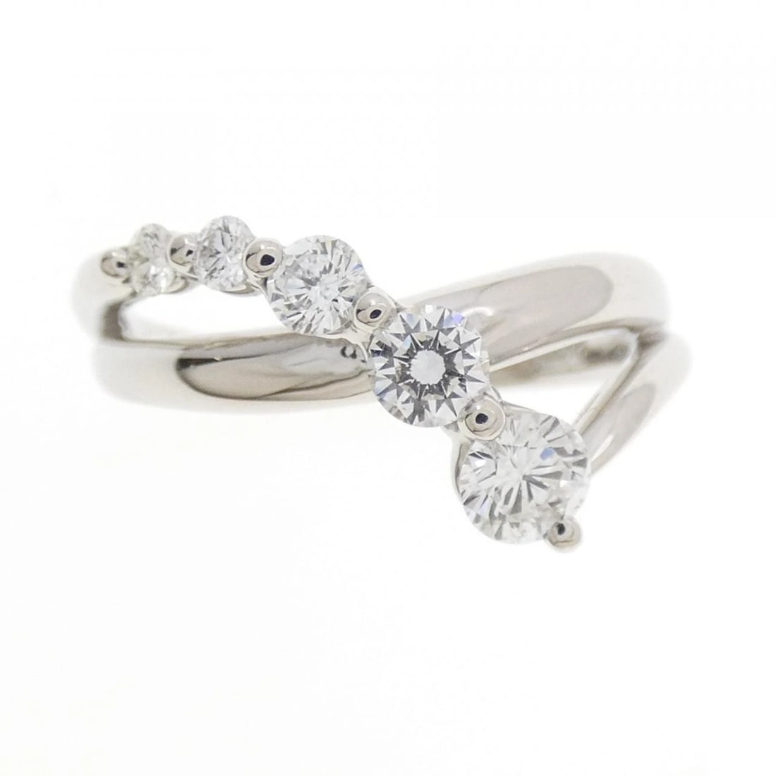 PT900 DIAMOND RING - 2