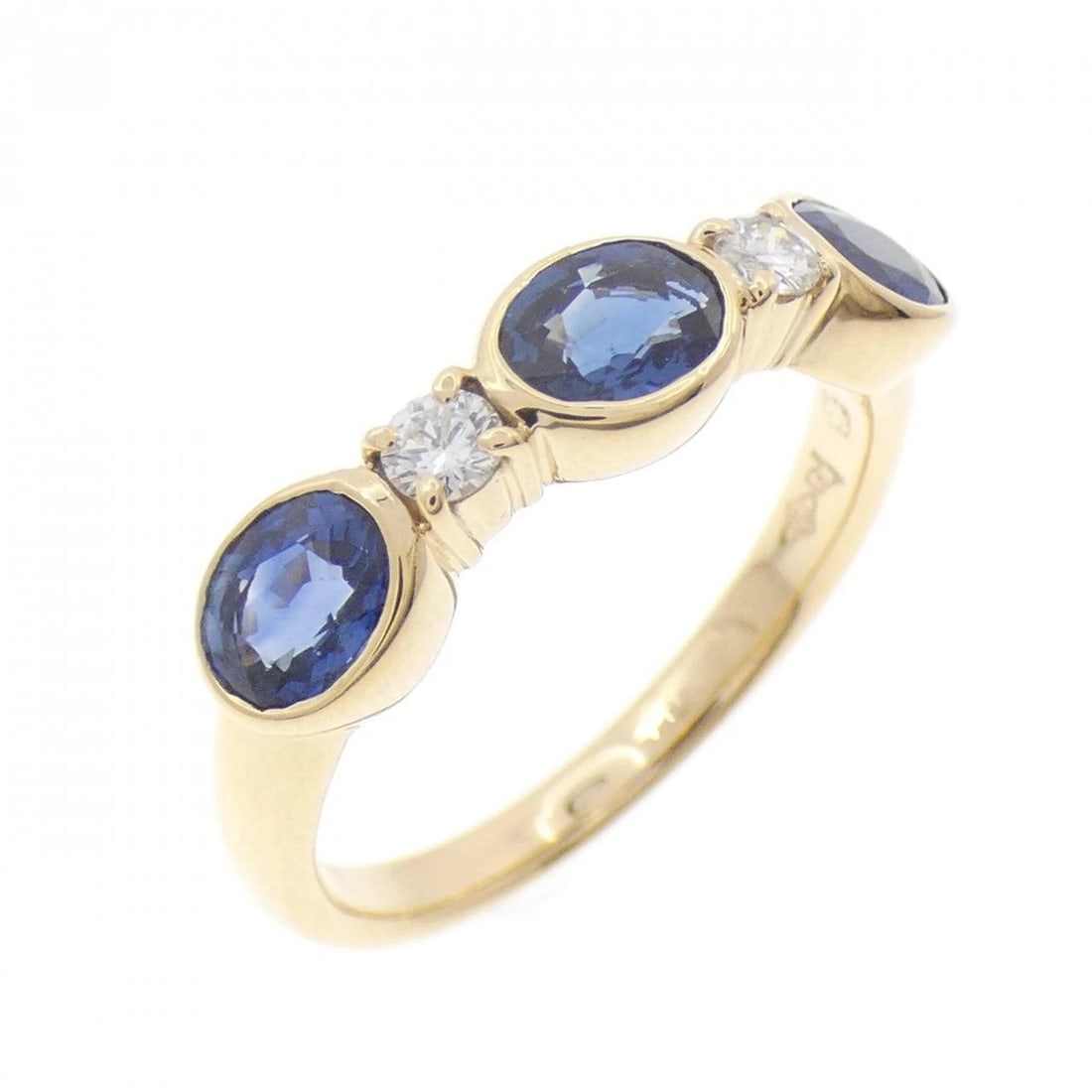 K18YG SAPPHIRE RING: K18YG Sapphire Ring Brand: Unbranded Type: Ring Material: K18 Yellow Gold, Main Stone/Creation sapphire Color: Yellow Gold Size: 7-7.5 US Accessories: None Accessories Notice: When purchas