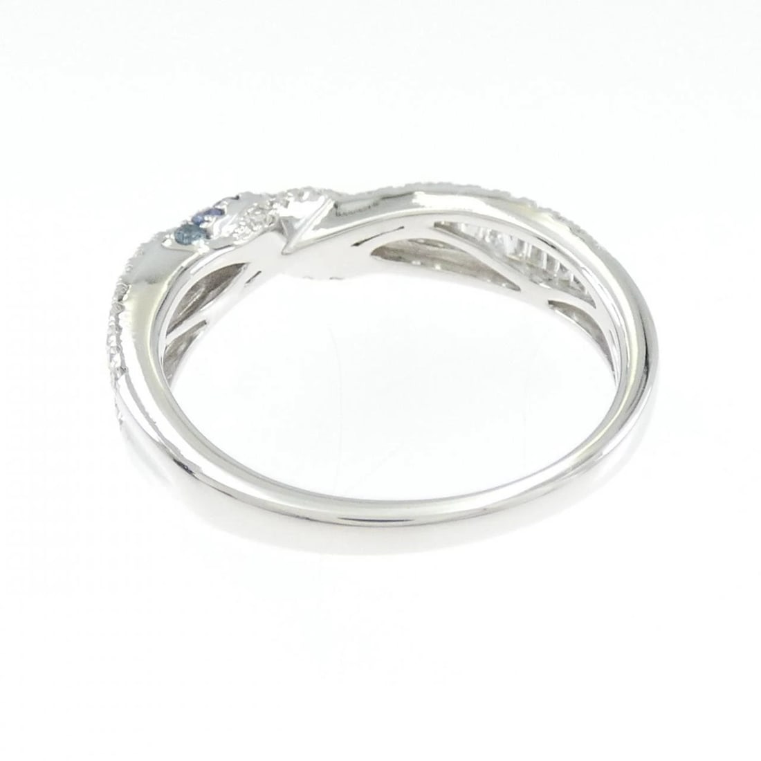 K18WG SAPPHIRE RING - 3