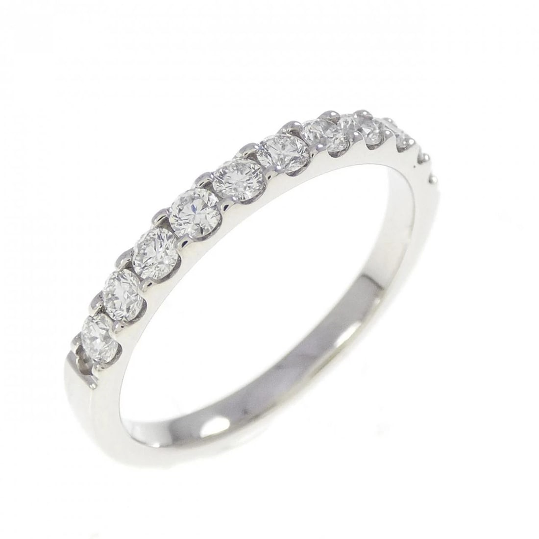 PT950 DIAMOND RING: PT950 Diamond Ring Brand: Unbranded Type: Ring Material: Platinum 950, Main Stone/Creation Natural Color: Size: 5.5 US Accessories: None Accessories Notice: When purchasing pre-owned goods