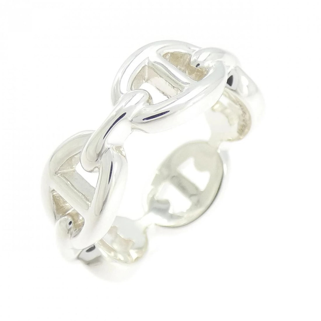 HERMES CHAINE D'ANCRE ENCHENE RING: HERMES Chaine d'Ancre Enchene Ring Brand: HERMES Type: Ring Material: 925 Silver, Color: Silver Size: 6.5US US Accessories: None Accessories Notice: When purchasing pre-owned goods, please