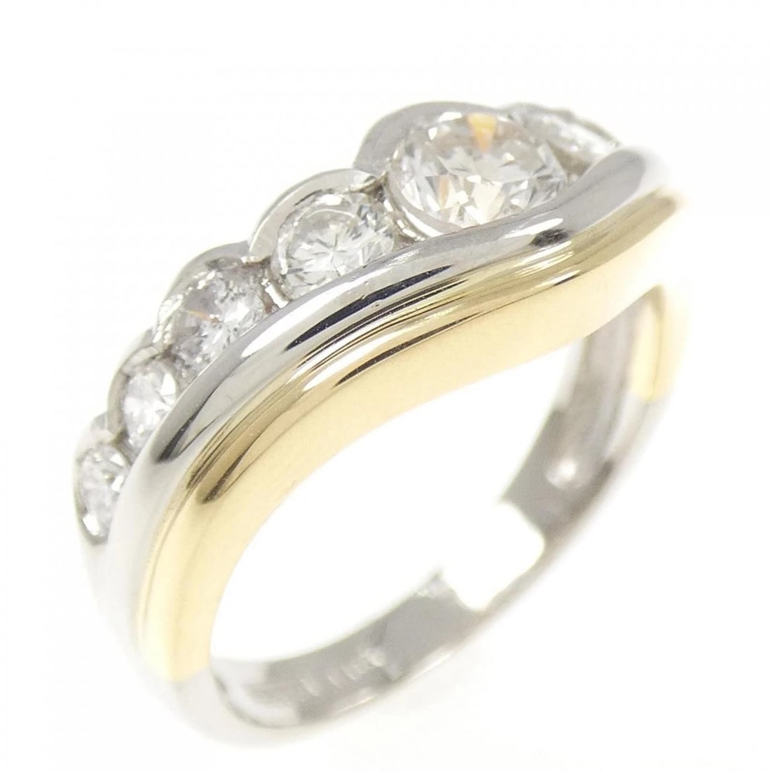 PT900 K18YG DIAMOND RING: PT900 K18YG Diamond Ring Brand: Unbranded Type: Ring Material: Platinum 900 Platinum K18 Yellow Gold, Main Stone/Creation Natural Color: White Gold Size: 6.5 US Accessories: None Accessories