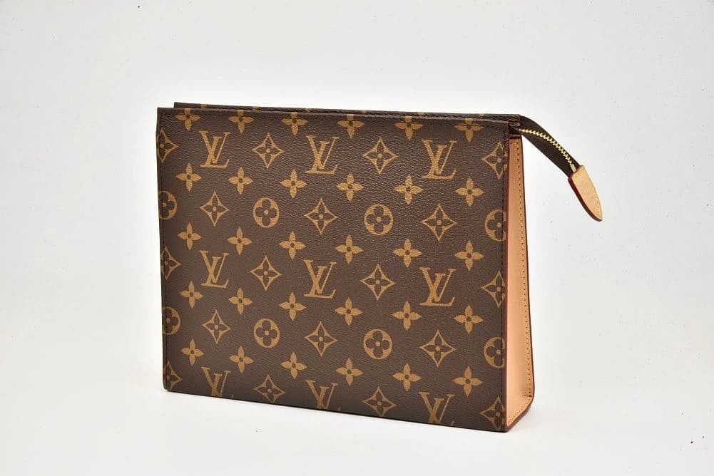 LOUIS VUITTON MONOGRAM POCHETTE TOILETTE POUCH HANDBAG: Louis Vuitton Monogram Pochette Toilette Pouch Handbag Brand: Louis Vuitton Type: Handbag Material: Monogram Canvas Color: Brown Size: W25xH20xD5.5cm Accessories: None Accessories Notice: