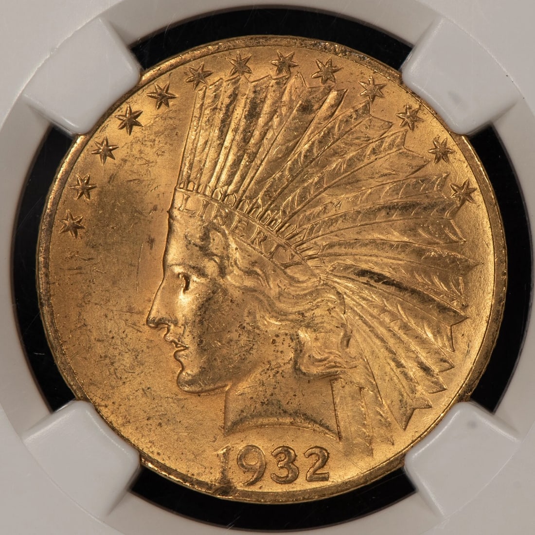 1932 G$10 INDIAN HEAD GOLD EAGLE: 1932 G$10 Indian Head Gold Eagle Brand/Mint: U.S. Mint Year: 1932 Fineness: 0.9 Composition: Gold Coin: US Pre-1933 Gold Bullion Denomination: $10 Country of Origin: United States