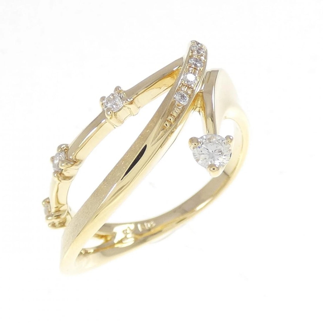 K18YG DIAMOND RING: K18YG Diamond Ring Brand: Unbranded Type: Ring Material: K18 Yellow Gold, Main Stone/Creation Natural Color: Yellow Gold Size: 6.5-7 ( US size) Accessories: None Accessories Notice: When