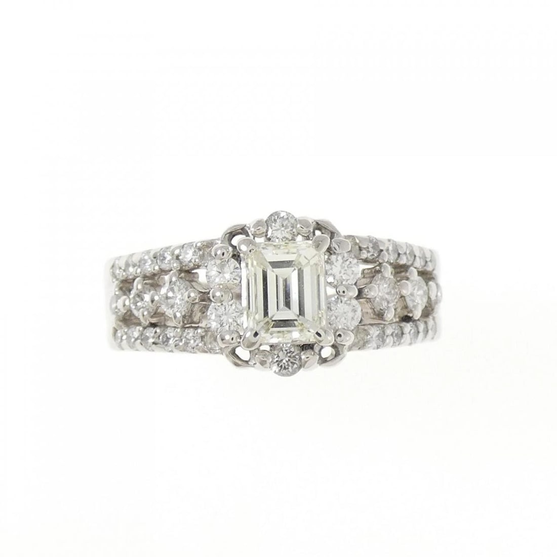 PT900 DIAMOND RING - 2