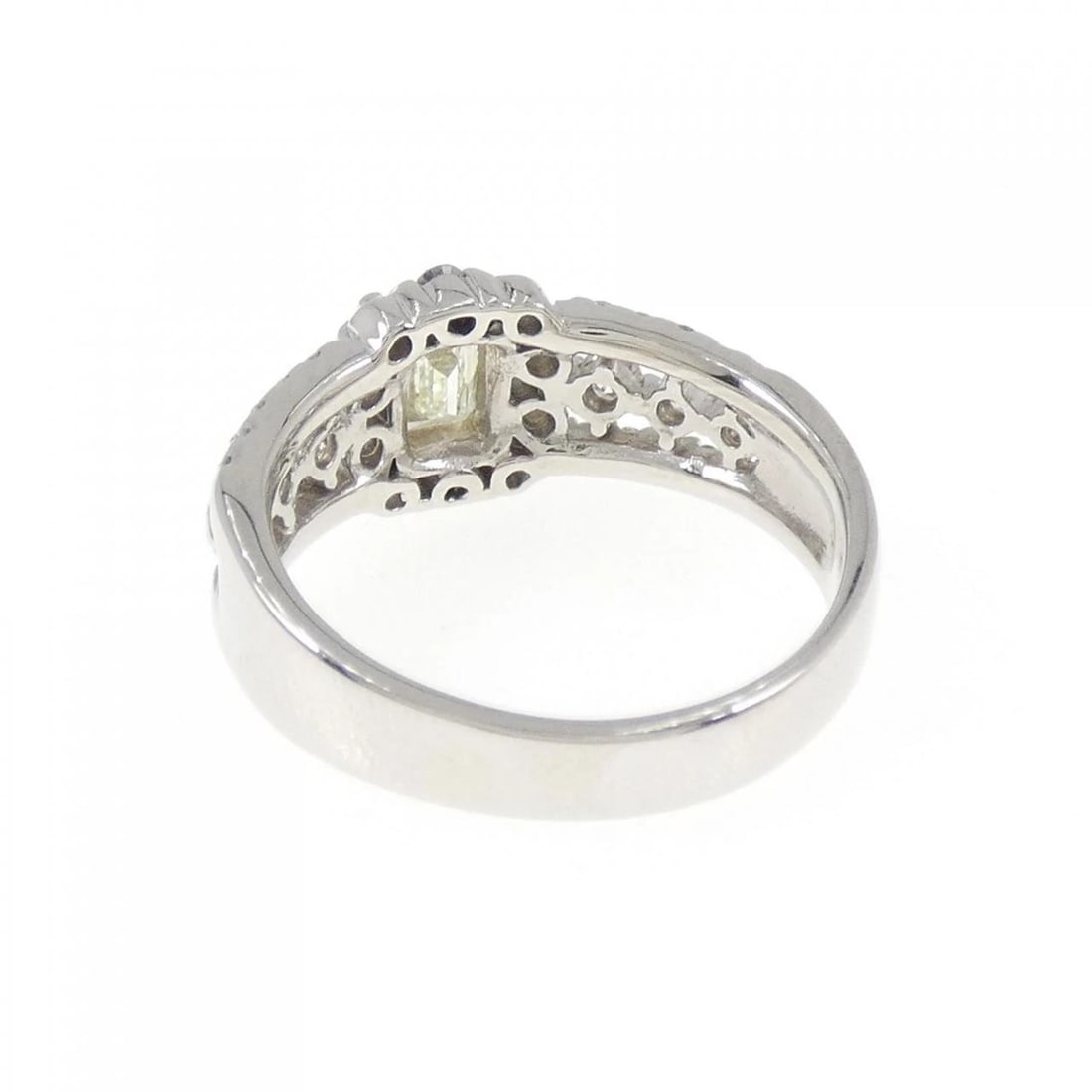 PT900 DIAMOND RING - 3