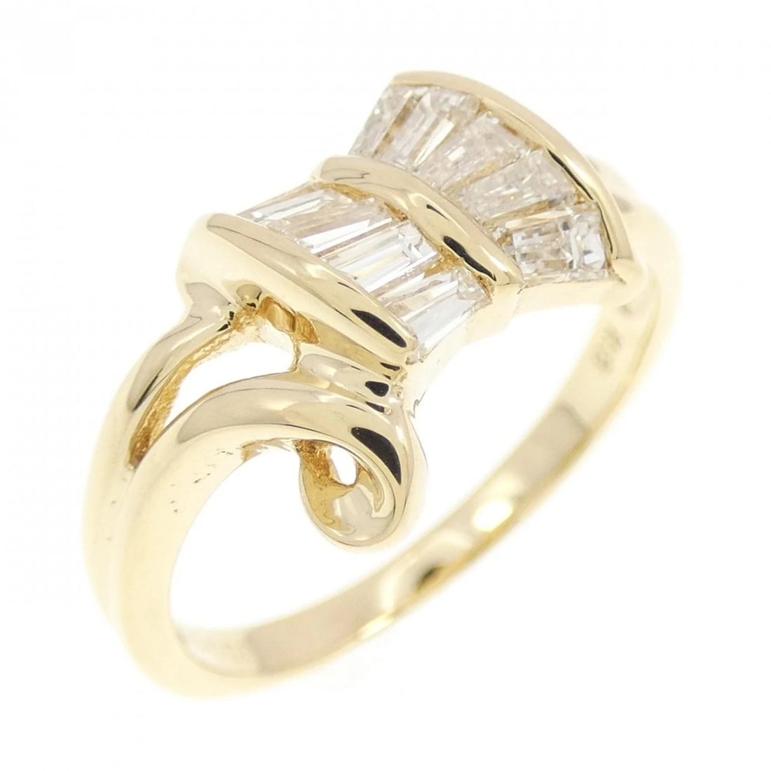 K18YG DIAMOND RING: K18YG Diamond Ring Brand: Unbranded Type: Ring Material: K18 Yellow Gold, Main Stone/Creation natural Color: Yellow Gold Size: 6 US Accessories: None Accessories Notice: When purchasing