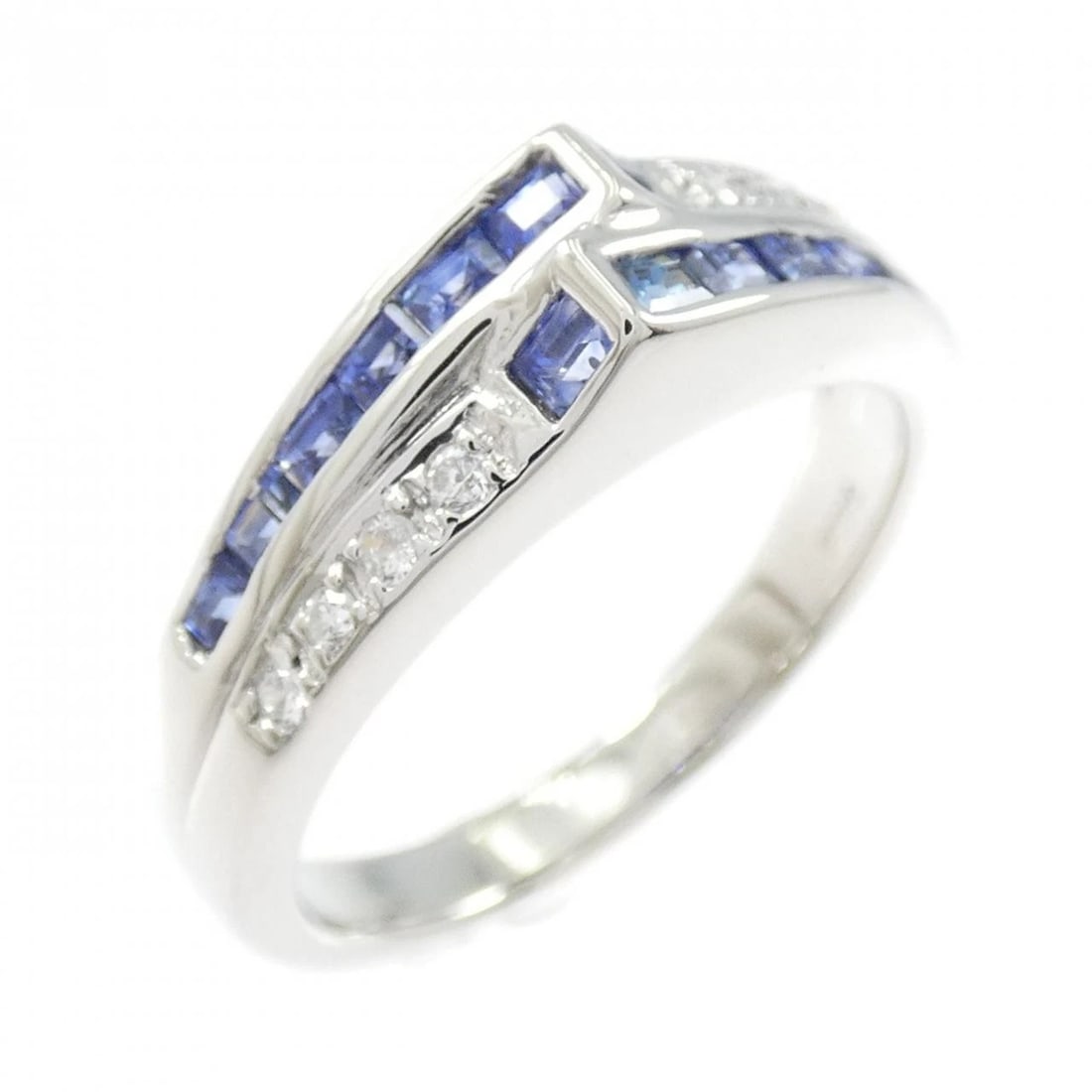 PT900 SAPPHIRE RING: PT900 Sapphire Ring Brand: Unbranded Type: Ring Material: Platinum 900 Platinum, Main Stone/Creation Sapphire Color: White Gold Size: 8 US Accessories: None Accessories Notice: When
