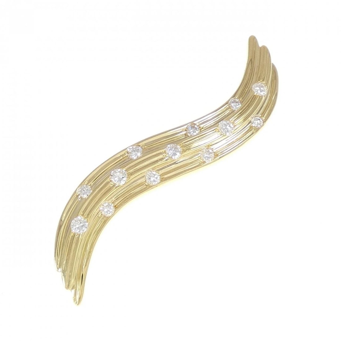 TIFFANY DIAMOND BROOCH: Tiffany Diamond Brooch Brand: Tiffany Type: Pendant Brooch Material: 750 Yellow Gold, Main Stone/Creation Natural Color: Yellow Gold Size: ActualSize HxW: 57.4mmx8.7mm Accessories: None