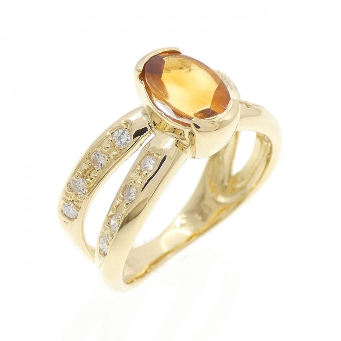 K18YG CITRINE RING: K18YG Citrine Ring Brand: Unbranded Type: Ring Material: K18 Yellow Gold, Main Stone/Creation Citrine Color: YG Size: 4-4.5 US Accessories: None Accessories Notice: When purchasing pre-own