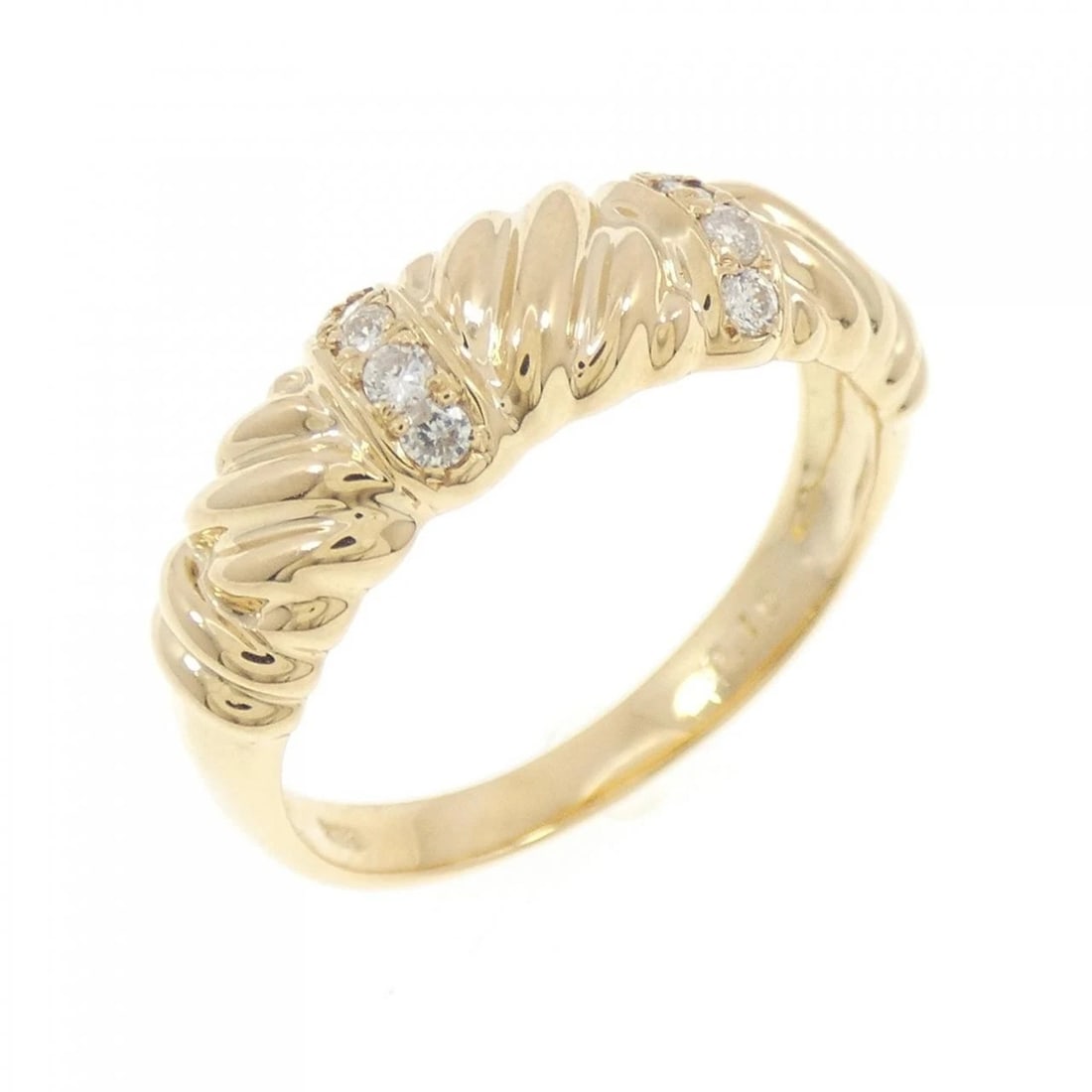 K18YG DIAMOND RING: K18YG Diamond Ring Brand: Unbranded Type: Ring Material: K18 Yellow Gold, Main Stone/Creation Natural Color: Yellow Gold Size: 6.5 US Accessories: None Accessories Notice: When purchasing