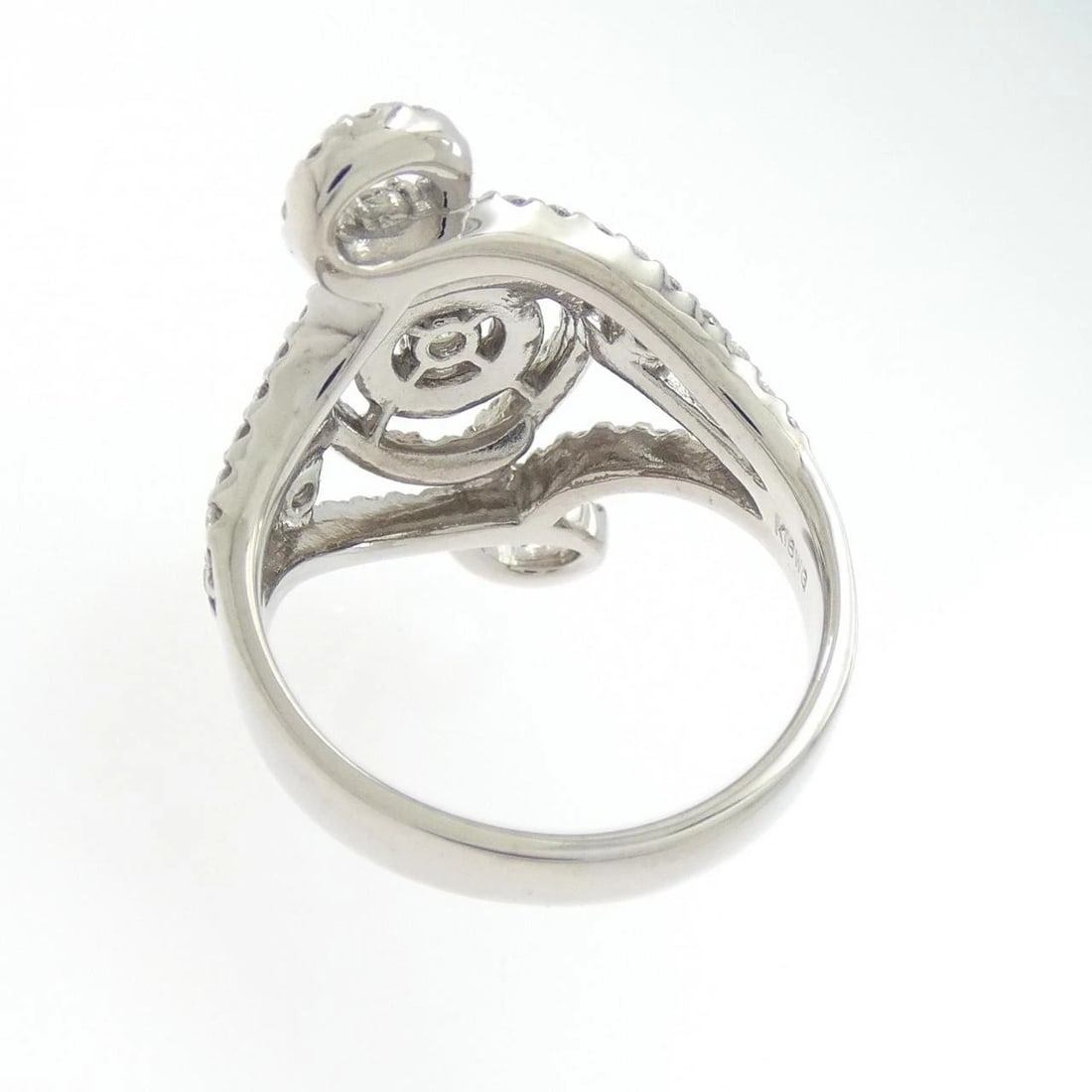 K18WG DIAMOND RING - 3