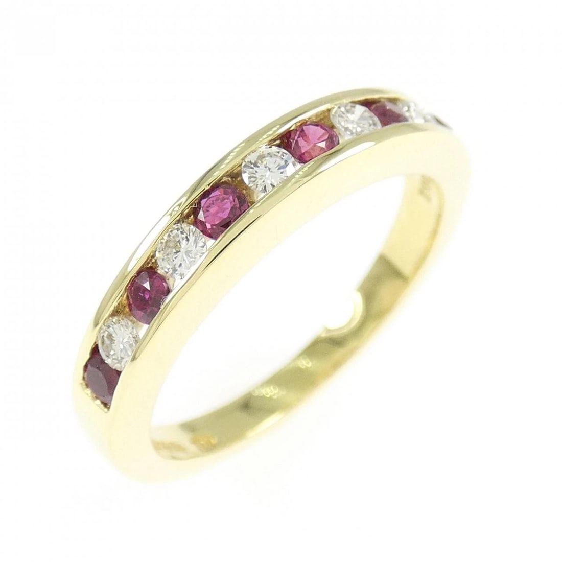 TIFFANY & CO. HALF CIRCLE CHANNEL SETTING RING: Tiffany & Co. half Circle channel setting Ring Brand: Tiffany Type: Ring Material: 750 Yellow Gold, Main Stone/Creation Natural Color: Yellow Gold Size: 5.5 (US size) Accessories: None