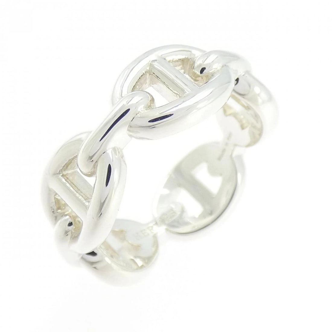 HERMES CHAINE D'ANCRE ANSCHNE RING: HERMES Chaine d'Ancre Anschne Ring Brand: HERMES Type: Ring Material: 925 Silver, Color: Silver Size: 6.5 US Accessories: None Accessories Notice: When purchasing pre-owned goods, please