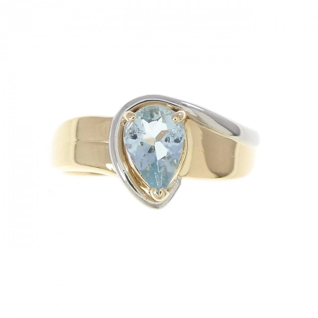 K18YG PT900 AQUAMARINE RING: K18YG PT900 Aquamarine Ring Brand: Unbranded Type: Ring Material: K18 Yellow Gold Platinum 900 Platinum, Main Stone/Creation Aquamarine Color: YG Size: 6.5 US Accessories: None Accessories