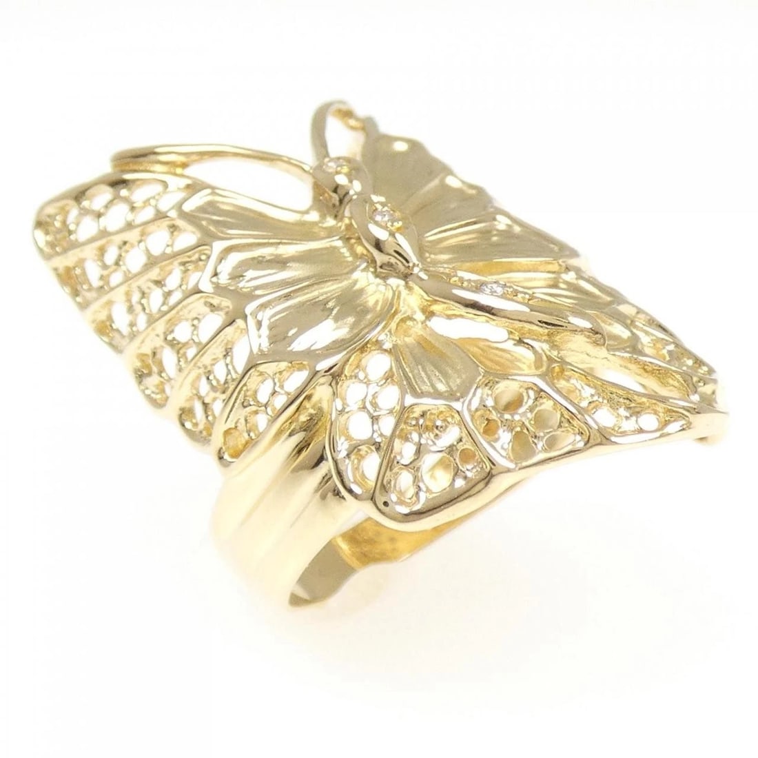 K18YG BUTTERFLY DIAMOND RING: K18YG Butterfly Diamond Ring Brand: Unbranded Type: Ring Material: K18 Yellow Gold, Main Stone/Creation Natural Color: Yellow Gold Size: 5.5 ( US size) Accessories: None Accessories Notice: