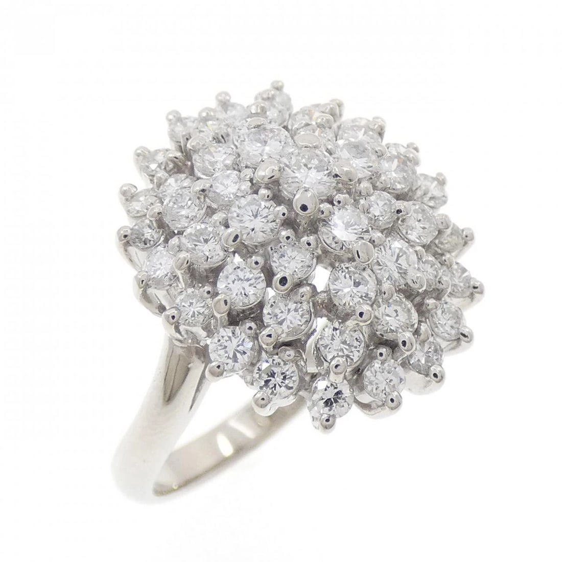 PT900 DIAMOND RING: PT900 Diamond Ring Brand: Unbranded Type: Ring Material: Platinum 900 Platinum, Main Stone/Creation Natural Color: None Size: 6-6.5 US Accessories: None Accessories Notice: When purchasing