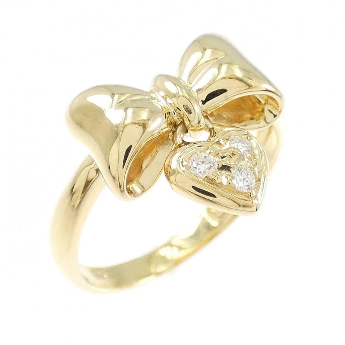 K18YG RIBBON X HEART DIAMOND RING: K18YG Ribbon x Heart Diamond Ring Brand: Unbranded Type: Ring Material: K18 Yellow Gold, Main Stone/Creation Natural Color: Yellow Gold Size: 6.5 ( US size) Accessories: None Accessories