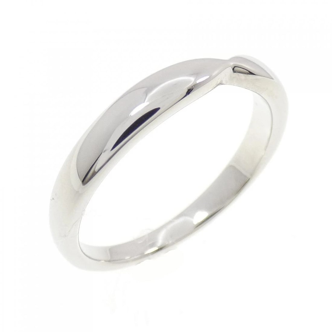 TIFFANY & CO. HARMONY RING: Tiffany & Co. Harmony Ring Brand: Tiffany Type: Ring Material: Platinum 950, Color: White Size: 6.5-7 (US size) Accessories: None Accessories Notice: When purchasing pre-owned goods, pleas