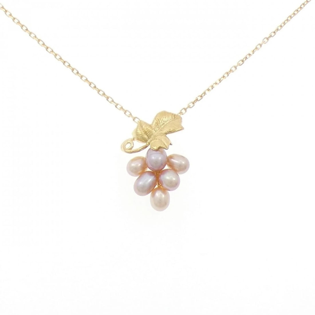 MIKIMOTO FRESHWATER PEARL NECKLACE: MIKIMOTO Freshwater Pearl Necklace Brand: MIKIMOTO Type: Necklace Material: K18 Yellow Gold, Main Stone/Creation Freshwater Pearl Color: Yellow Gold Size: ActualSize Pendant top H x W: