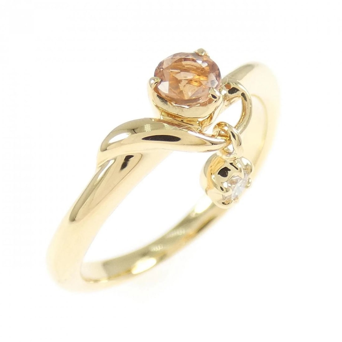 K18YG TOPAZ RING: K18YG Topaz Ring Brand: Unbranded Type: Ring Material: K18 Yellow Gold, Main Stone/Creation Topaz Color: Yellow Gold Size: 4.5 US Accessories: None Accessories Notice: When purchasing pre-