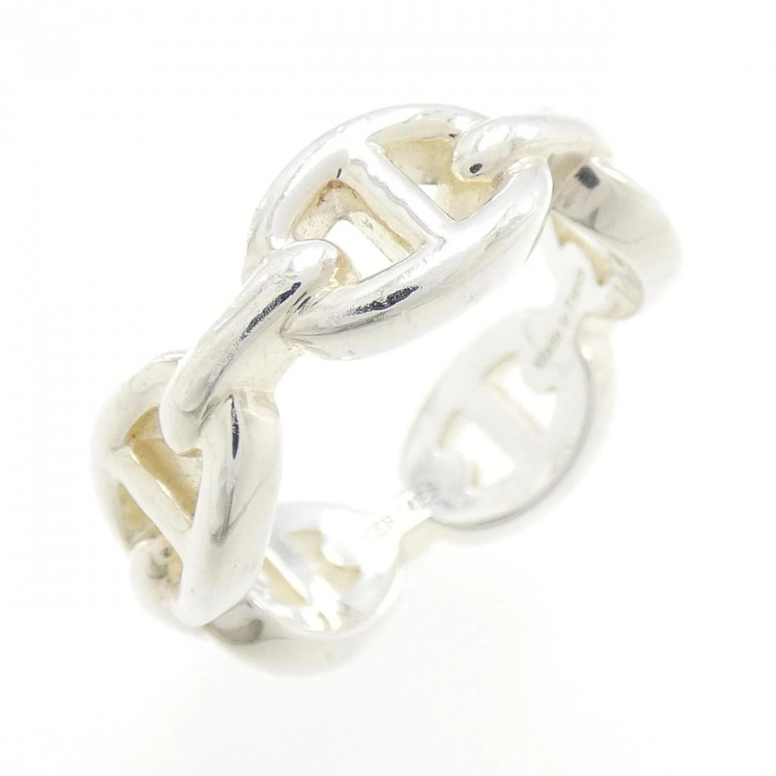 HERMES CHAINE D'ANCRE ENCHENE RING: HERMES Chaine d'Ancre Enchene Ring Brand: HERMES Type: Ring Material: 925 Silver, Color: Silver Size: 6.5 US Accessories: None Accessories Notice: When purchasing pre-owned goods, please